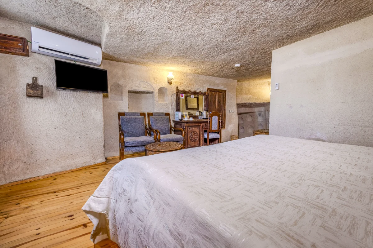 122 Royal Mağara Odası